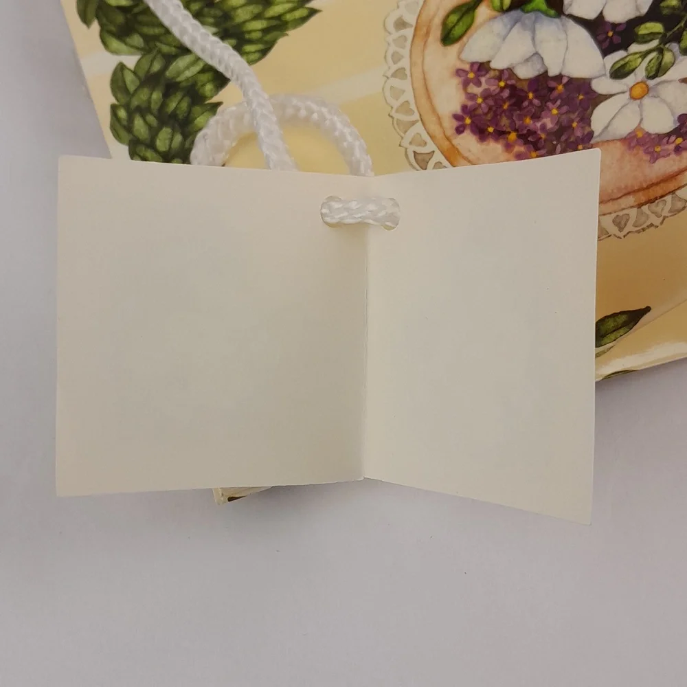 Set Of 3 Vintage Beautiful Floral Handled Gift Bags